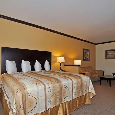 Best Western Plus Royal Mountain Inn & Suites Athens Room photo