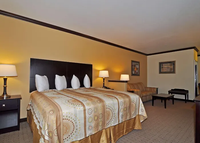 Best Western Plus Royal Mountain Inn & Suites