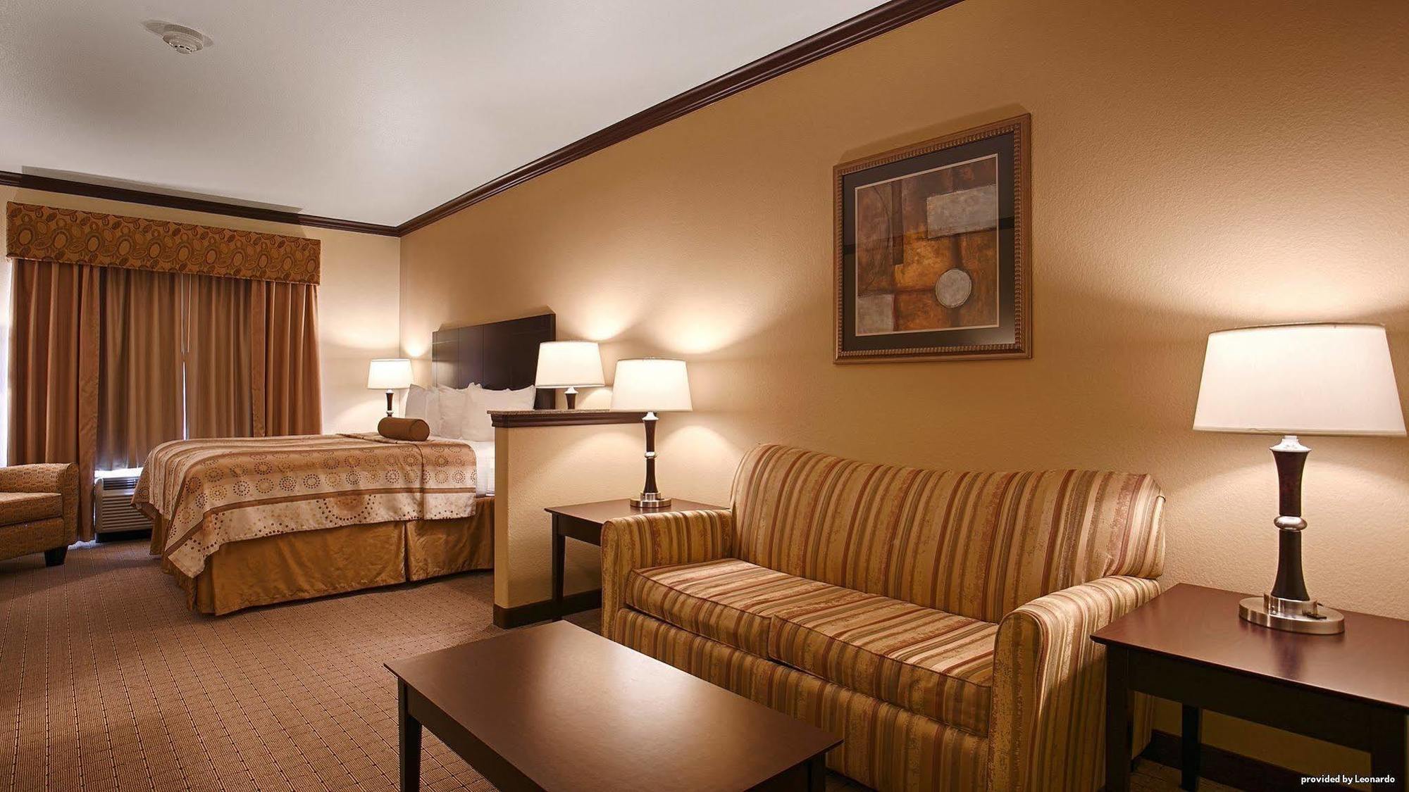 Western Royal Mountain & Hotel 3*